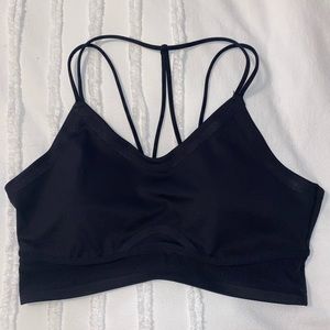 Black Adidas Yoga Sports Bra Size Large with removable pads